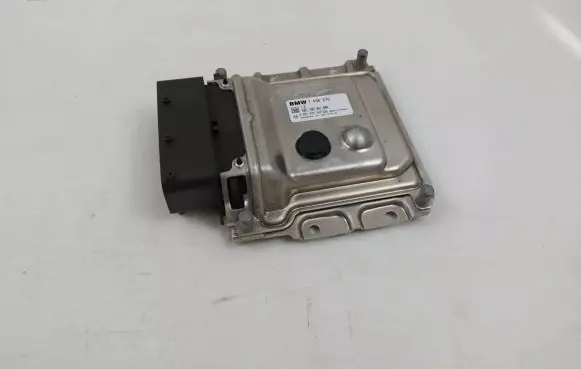 BMW 5 F10 F11 Engine control unit/module 7436676 002001000 0281032222