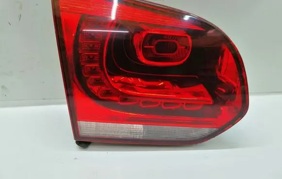 Volkswagen Golf VI Tailgate rear/tail lights