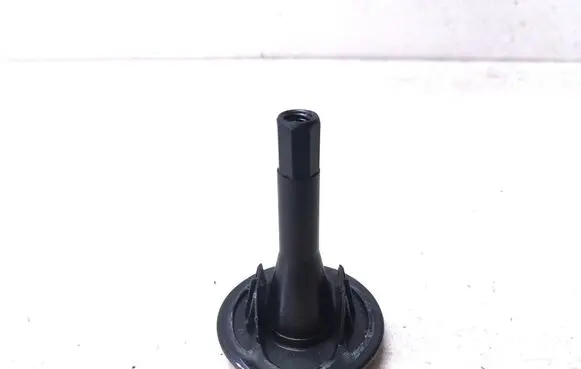Dacia Logan I Spare wheel mounting bracket 7703041034