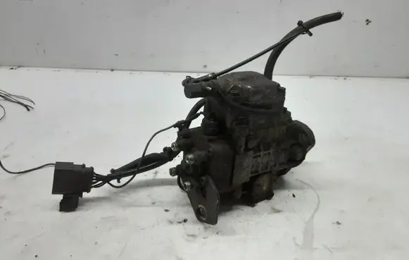 Fuel injection high pressure pump