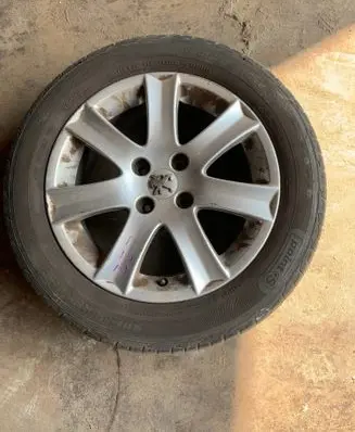 Peugeot 207 R16 alloy rim 