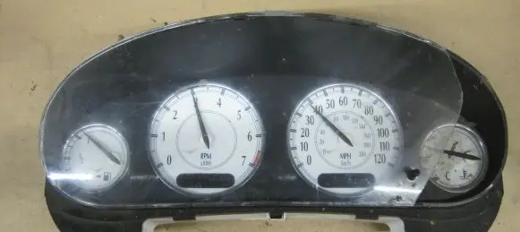 Chrysler 300M Speedometer (instrument cluster) L412AB