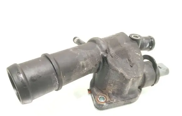 Volkswagen Tiguan Engine coolant pipe/hose 03L121132