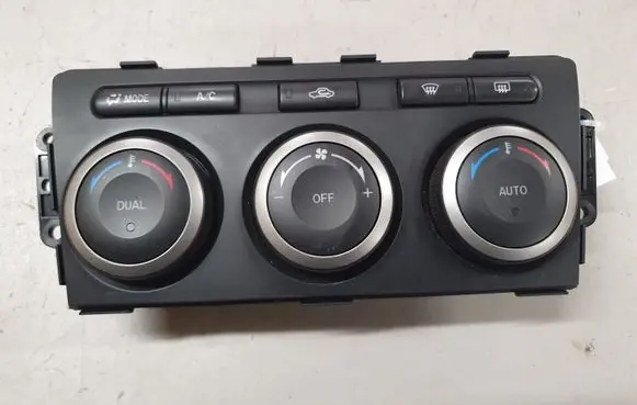 Mazda 6 Climate control unit T1005817Z 98831EB106 2315