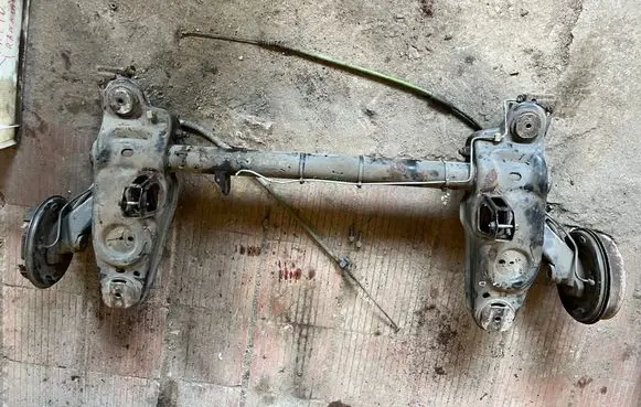 Rear axle beam
