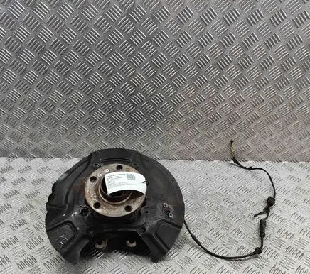 BMW X3 F25 Rear wheel hub 6797570 6867815