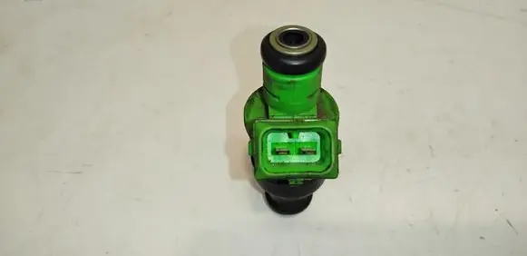 Audi A6 S6 C5 4B Fuel injector 078133551BB