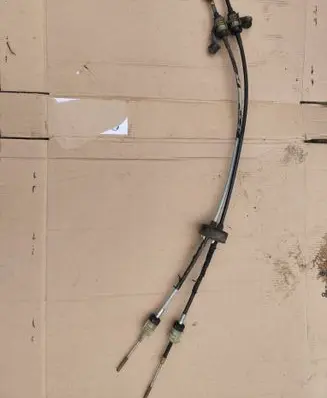 Opel Zafira A Gear shift cable linkage 90578381