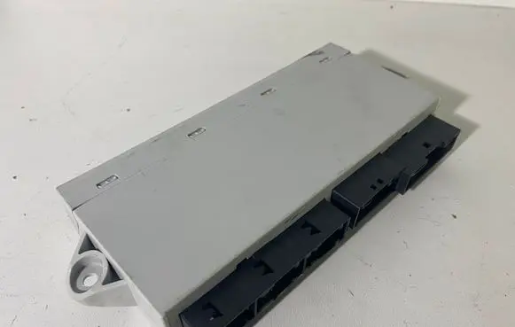 BMW 7 E65 E66 Door central lock control unit/module 6958452 69584529 613569584529