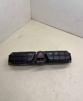 Mercedes-Benz C W203 Hazard light switch 2038203710 675343001