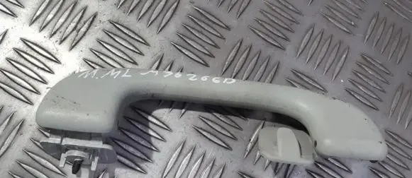 Mercedes-Benz ML W163 Rear interior roof grab handle A1638103251 825762