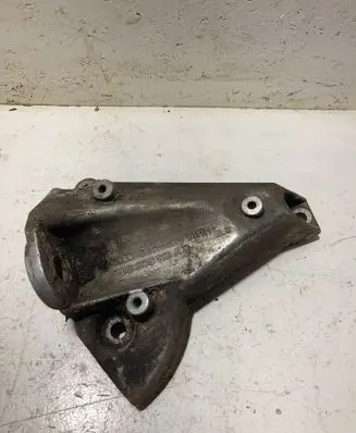 Audi A6 S6 C5 4B Gearbox mounting bracket 8D0399113AT