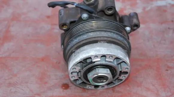 Iveco Daily 4th gen Water pump 