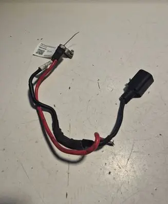 Positive cable (battery)
