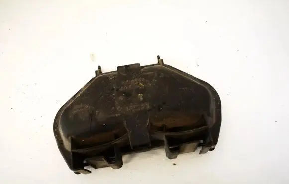 Audi A4 S4 B5 8D Headlight/headlamp dust cover 1305219063