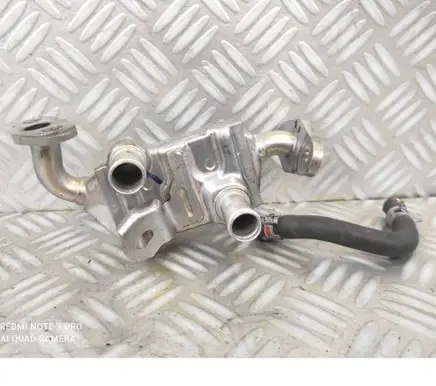 Toyota Yaris EGR valve 256800Q010 13064621995 83020108