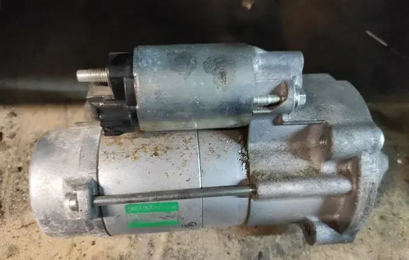Jaguar XF Starter motor 4280008740 CX2311001AC