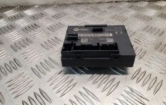 Audi Q5 SQ5 Door control unit/module 8K0959795D
