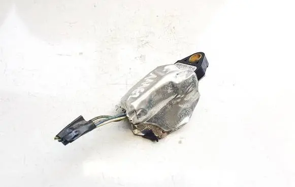 Dodge Caliber Airbag deployment crash/impact sensor P04896065AA D75200324B