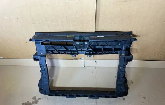 Volkswagen Caddy Radiator support slam panel 2K5805588 2K5805588A