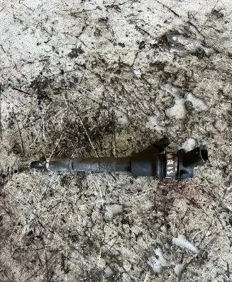 Volkswagen Golf IV Fuel injector 0445110085