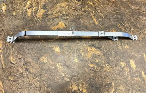 Audi A4 S4 B5 8D Fuel tank mounting bracket 8D0201653B 8D0201654B 8D0201654C