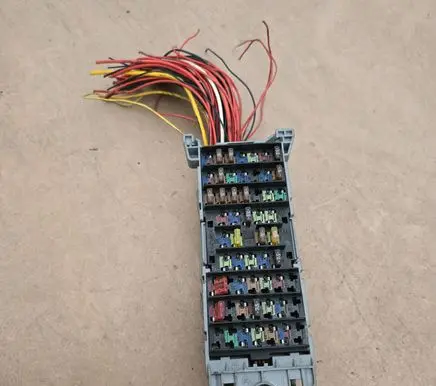 Opel Meriva A Fuse box set 93363136