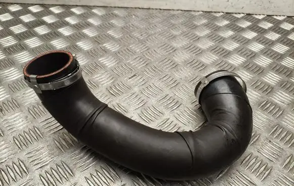 Audi A7 S7 4G Engine coolant pipe/hose AT20567