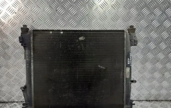 Renault Kangoo I Coolant radiator