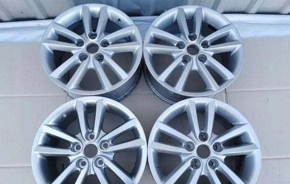 Toyota Auris E180 R16 alloy rim YY250