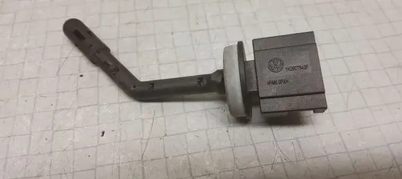 Volkswagen PASSAT B6 Interior temperature sensor 1K0907543F