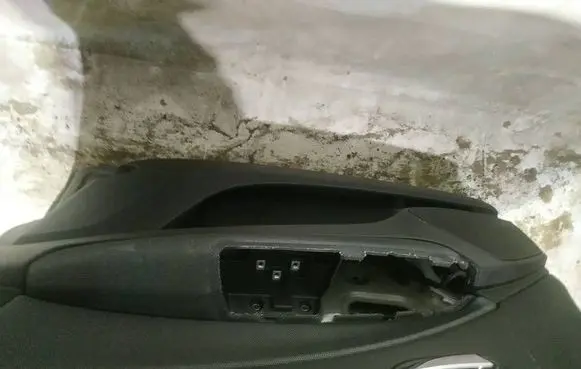 Fiat Bravo Front door card panel trim 