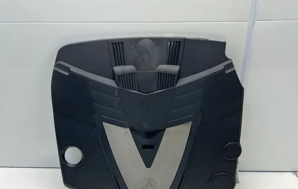 Mercedes-Benz E W211 Engine cover (trim) A6420101767