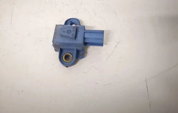 Volkswagen Golf V Airbag deployment crash/impact sensor 1K0955557A