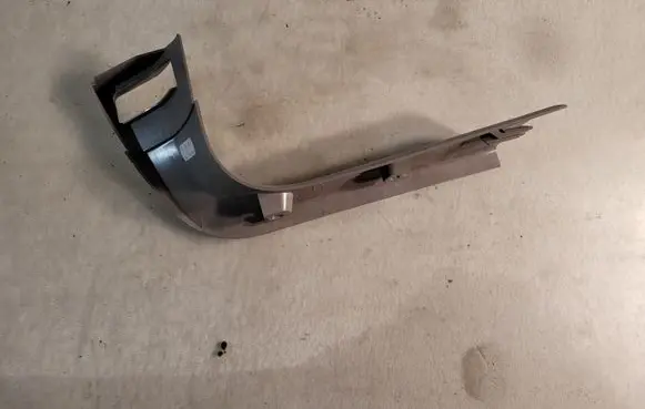 BMW 5 GT F07 Tailgate/trunk side cover trim 7201651