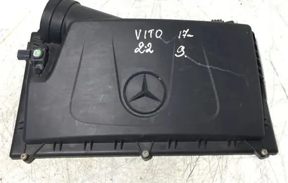 Mercedes-Benz Vito Viano W447 Air filter box cover 70548446 70587279 A0051535028