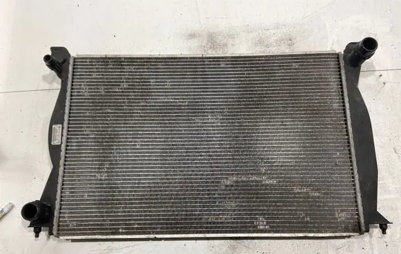 Audi A6 S6 C6 4F Coolant radiator 4F0121251N