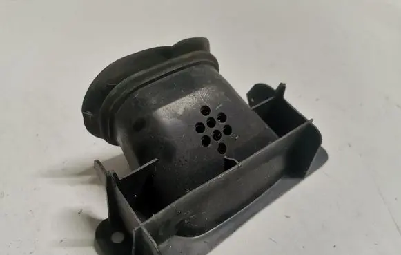 Volvo S40 Air intake duct part