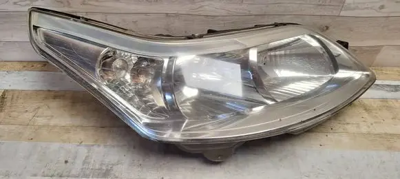 Citroen C4 I Headlight/headlamp 89031106A 89031106