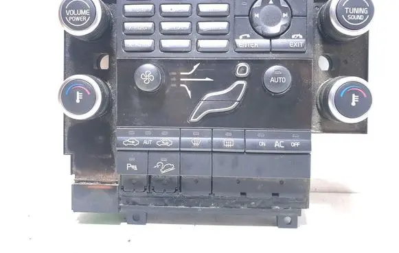 Volvo XC70 Air conditioner control unit module 