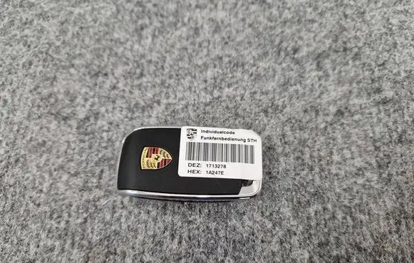 Porsche Cayenne (9Y0 9Y3) Webasto auxiliary heater remote control 9Y0963511C 30102023 50001268