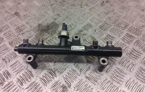 Peugeot RCZ Fuel main line pipe 9681909680