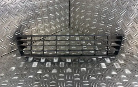 Volkswagen Golf Plus Front bumper lower grill 5M0853677
