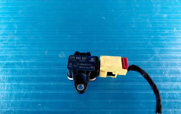 Audi A4 S4 B6 8E 8H Airbag deployment crash/impact sensor 8P0955557