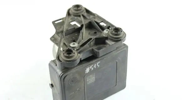 Volkswagen Golf VII ABS Pump 5Q0907379S 5Q0614517R