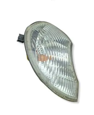 Hyundai Terracan Front indicator light 