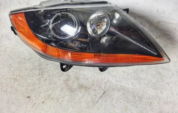BMW Z4 E85 E86 Headlight/headlamp 7165698