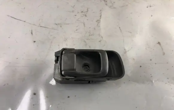 Rear door interior handle