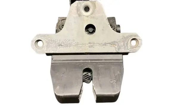 Ford Focus Tailgate/trunk/boot lock/catch/latch 8M51R442A66DB