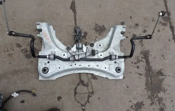Renault Zoe Front axle beam 